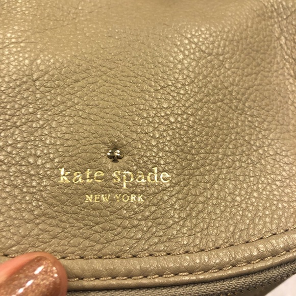 Like NEW Kate Spade handbag. - Picture 2 of 8